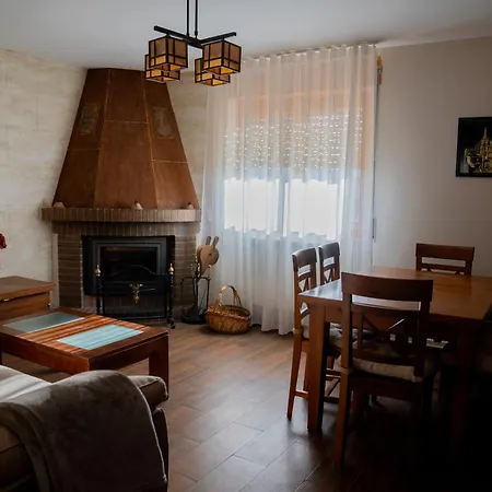 Casa Santo Domingo De Silos Сasa de vacaciones Hacinas